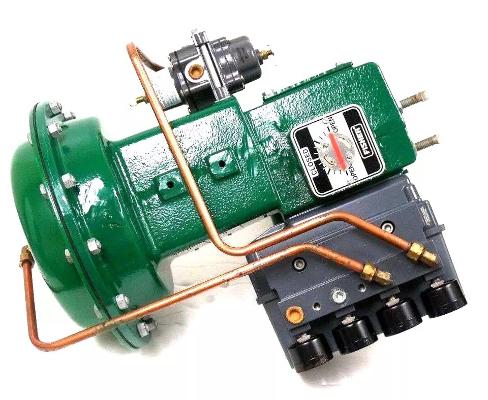 CONTROL VALVE FISHER 33610J VALVE POSITIONER W/ 18032342 3 INCH VALVE