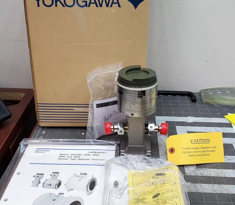 Yokogawa AM-105DN ADMAG Magnetic Flow Detector Meter