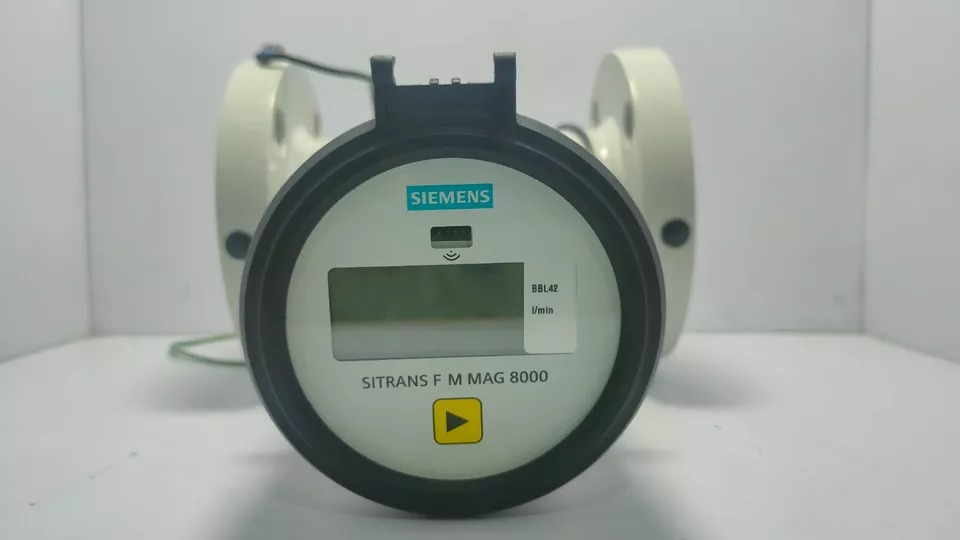 SIEMENS STRANS FM MAG 8000