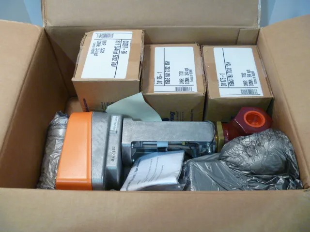 Control Valve Armstrong ACV-4 BNVEM Steam/Water Control Valve 1 Inch