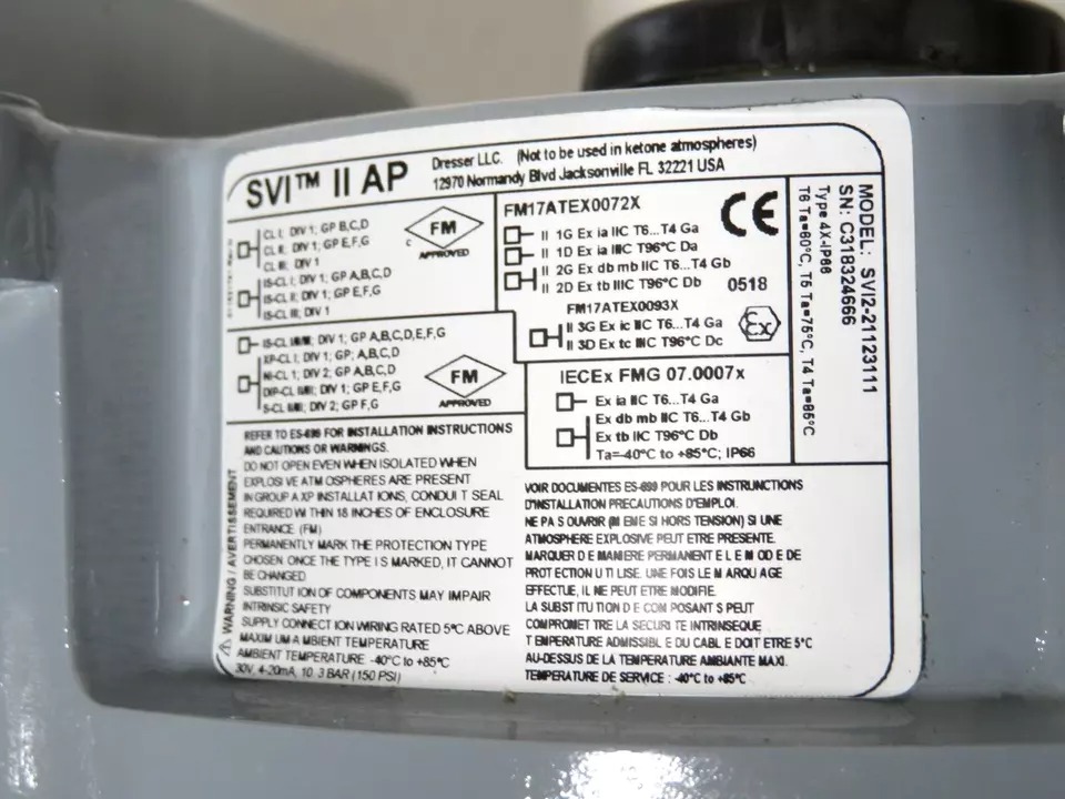 Masoneilan SVI2-21123111 4-20mA Valve Controller w/ Reg and Feedback