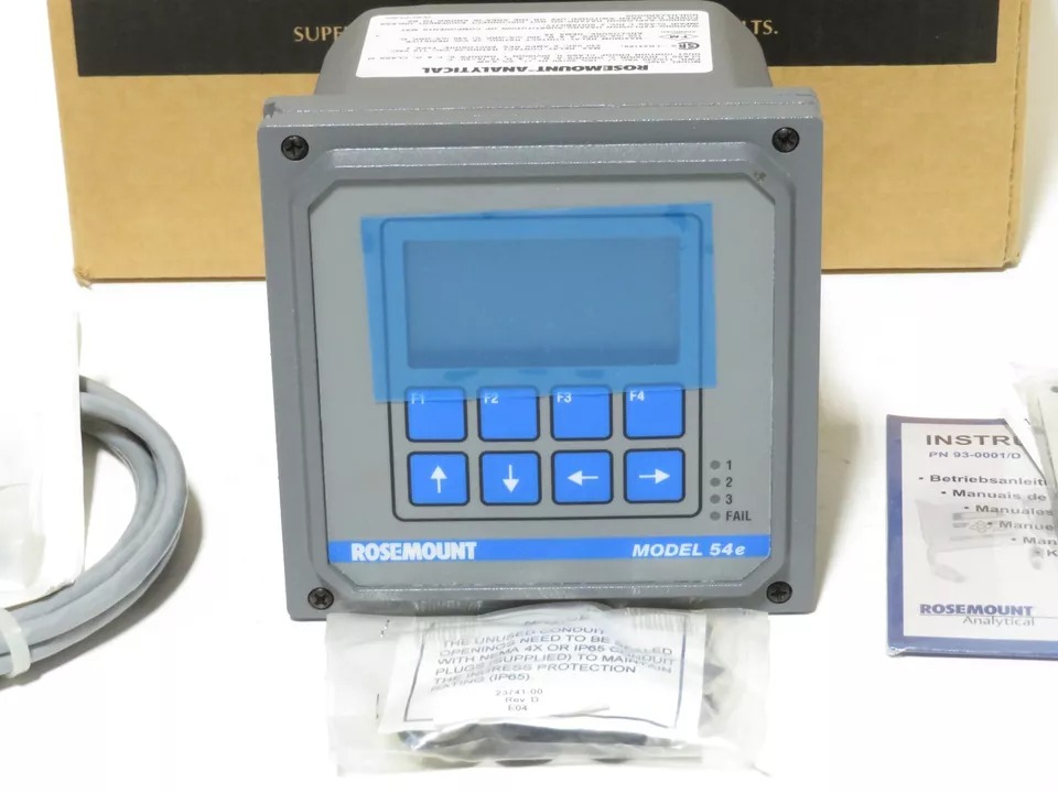 Rosemount 54EC-01-09 115-230VAC HART Analyzer