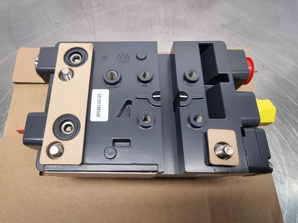 DVC2000 Fisher FIELDVUE Digital Valve Controller