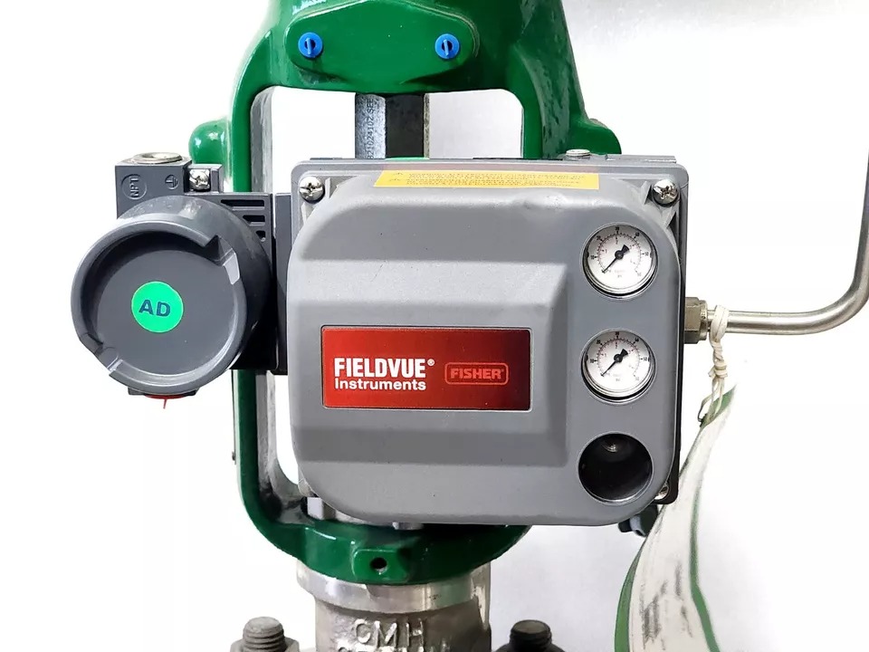 Fisher HPS Globe Valve SS 316 with Emerson DVC6200 Valve Positioner