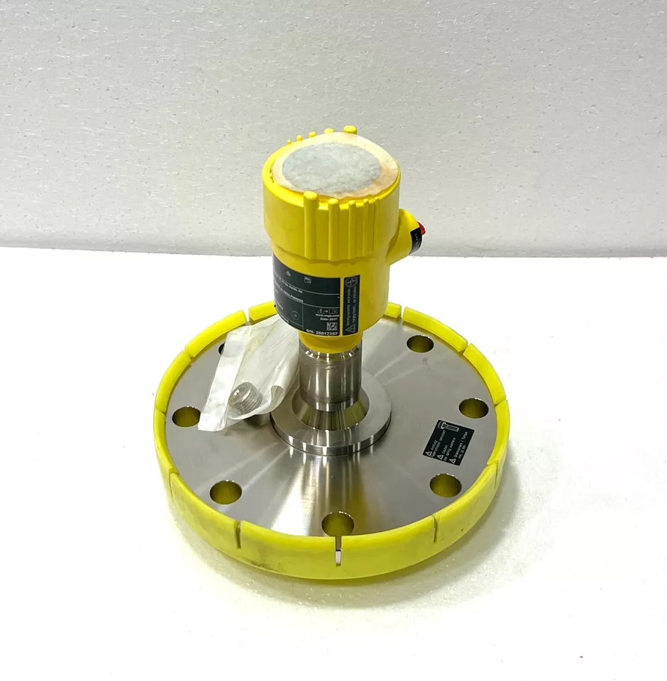 VEGA VEGAPULS 64 PS64.ICGGPIHXKNAXX Radar Level Sensor