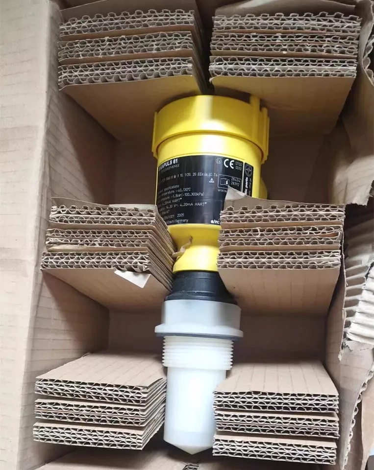 VEGA VEGAPULS 61 Radar Level Sensor