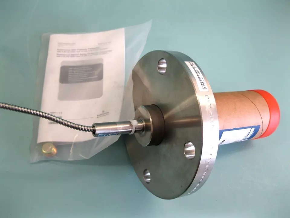 Rosemount 3051 L2 AA6FD31AAS1 Smart Hart Level Transmitter 3" 150# 