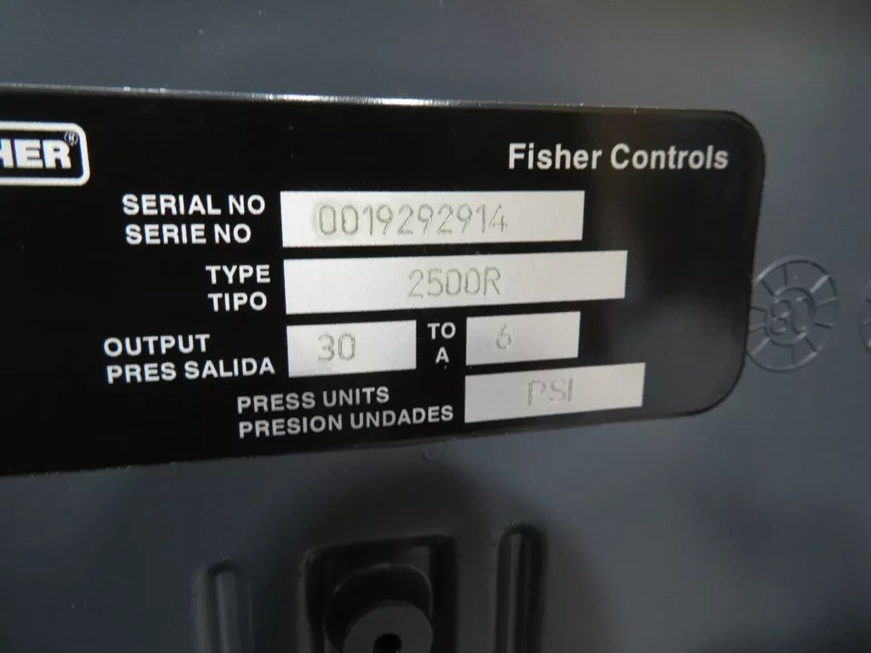 Fisher 249B STL CL150 3x14 Flanged Displacer with 2500R Controller