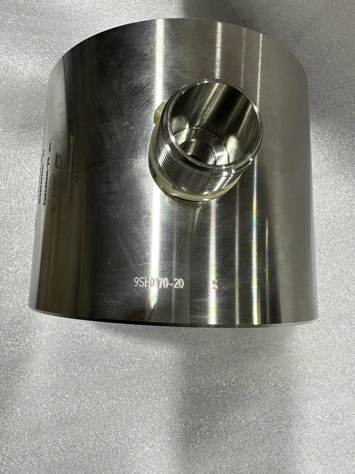 Cameron NuFlo Turbine Flow Meter 9A-100003552