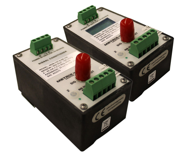 Metrix 5545-305-1-00-100 Accelerometer Signal Conditioner
