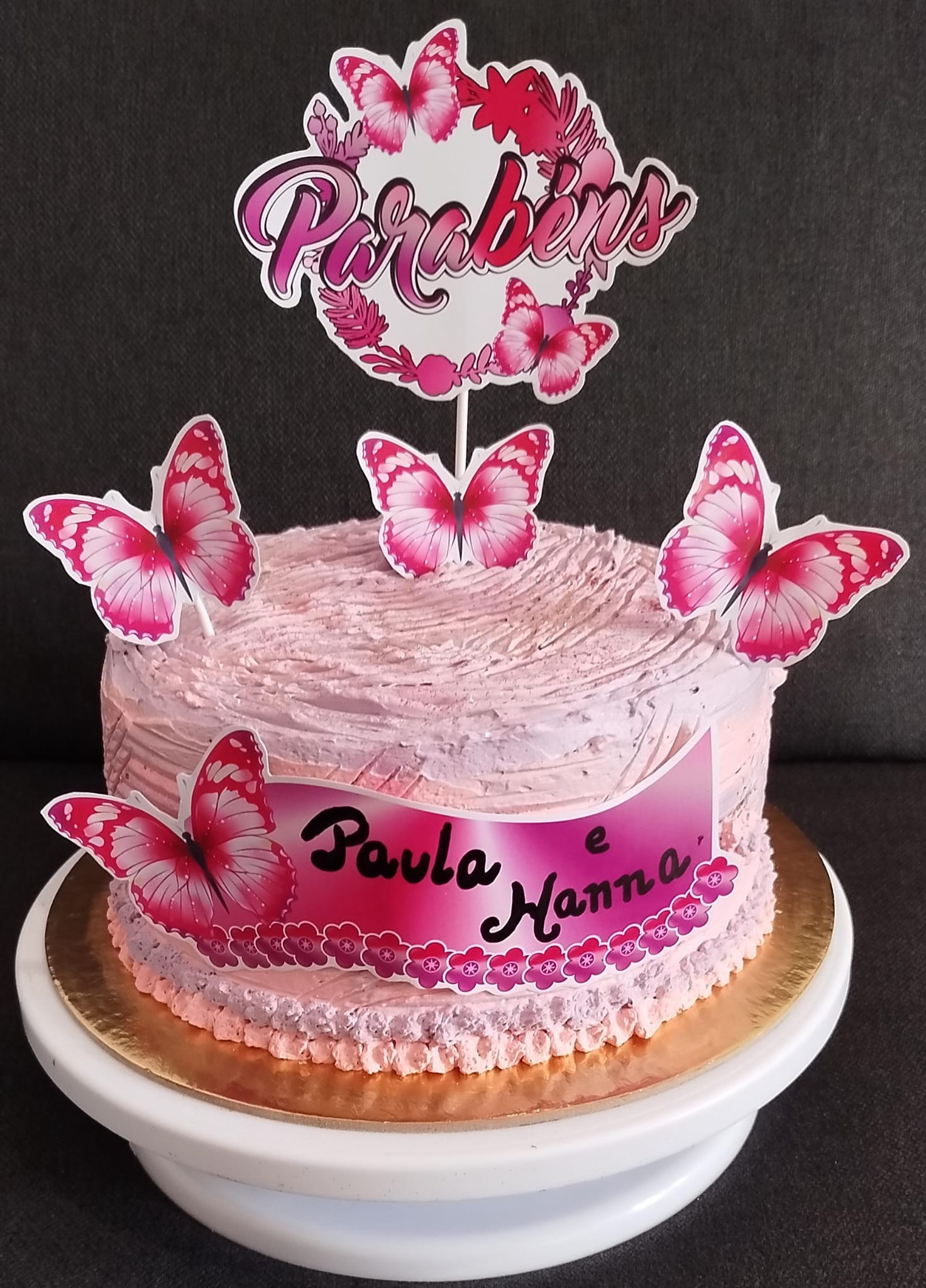 Bolo de Festa Borboleta Rosa