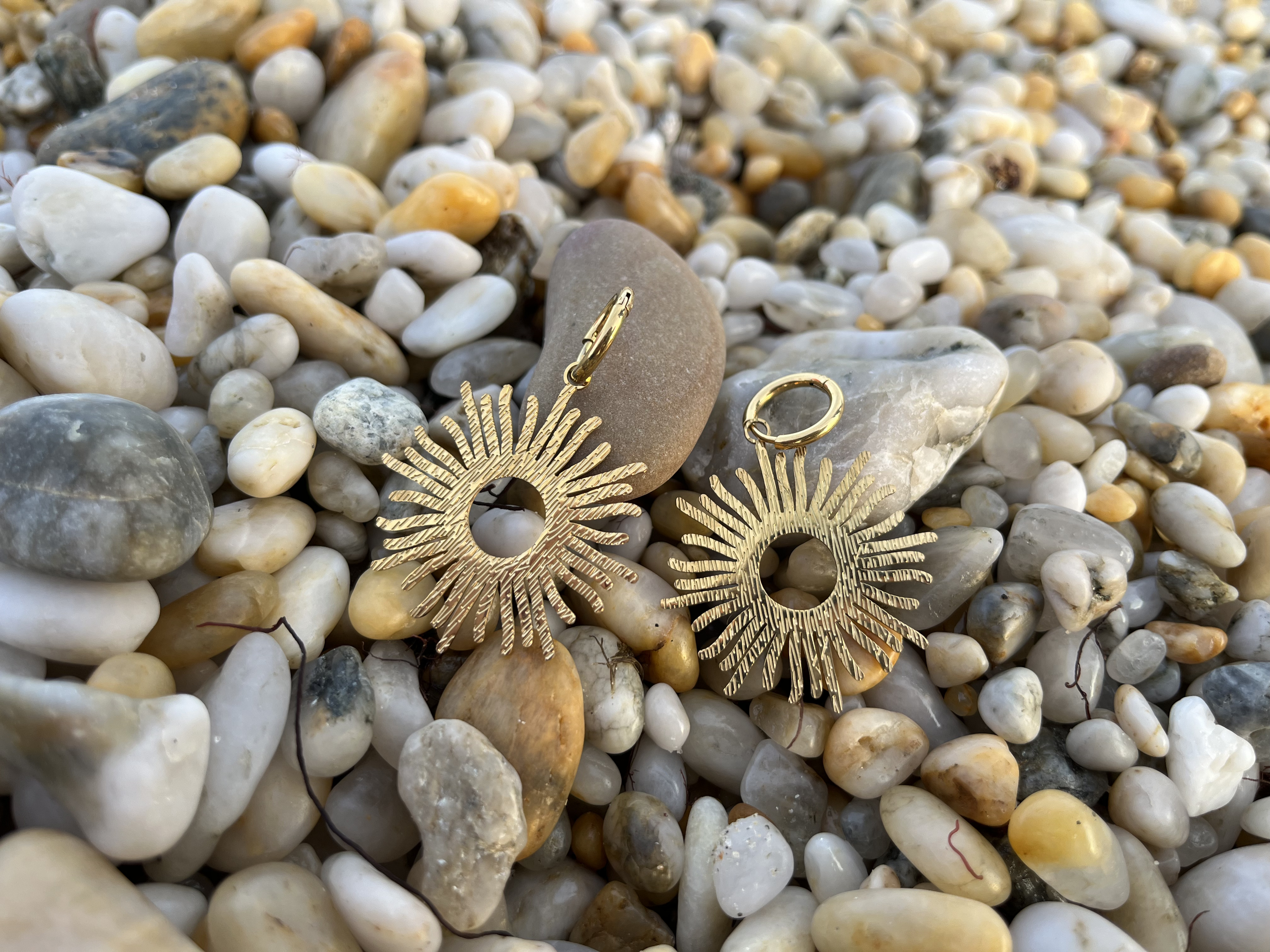 Boucles d'oreilles Soleil pendantes 