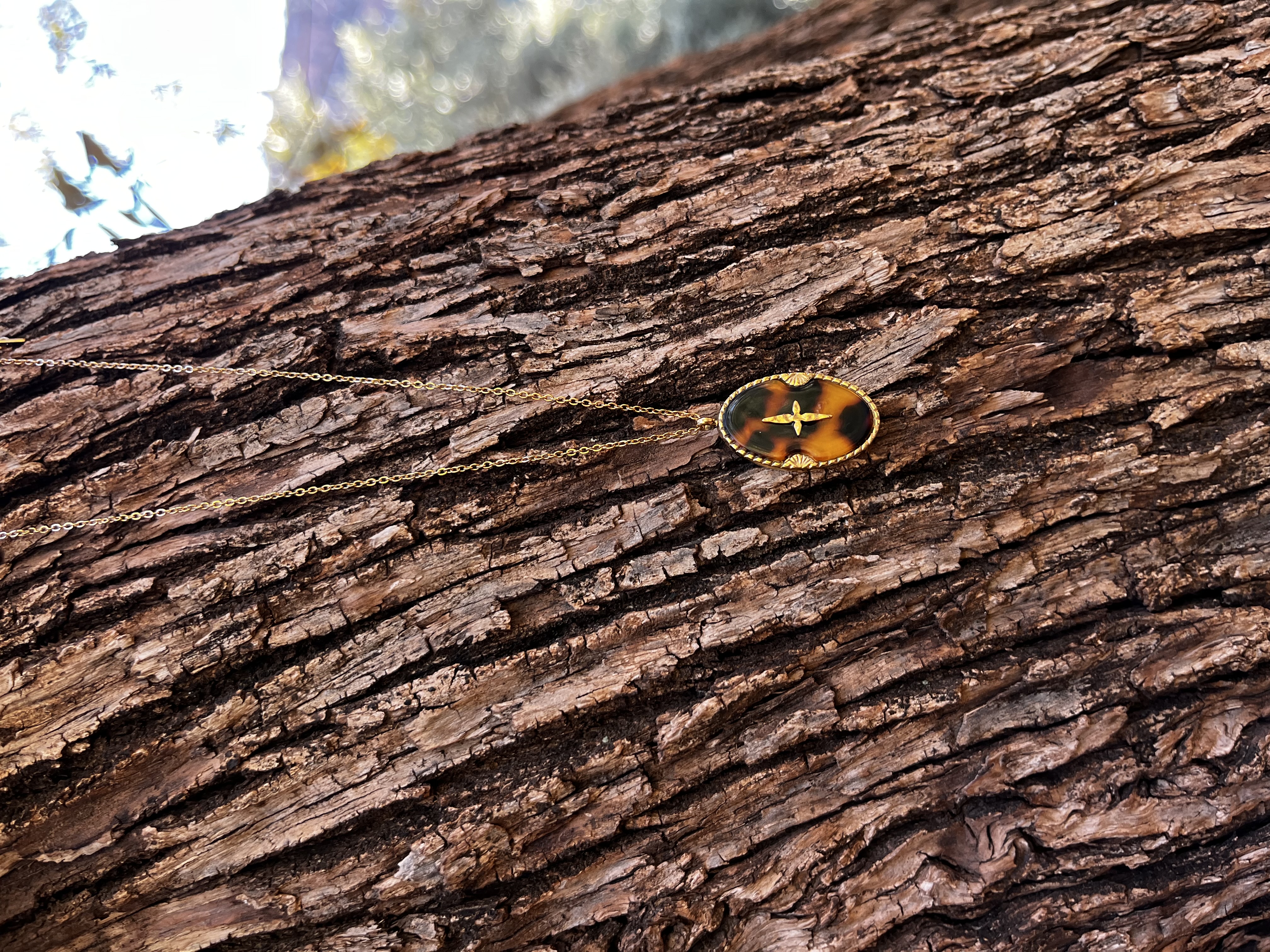 Collier Adara léopard