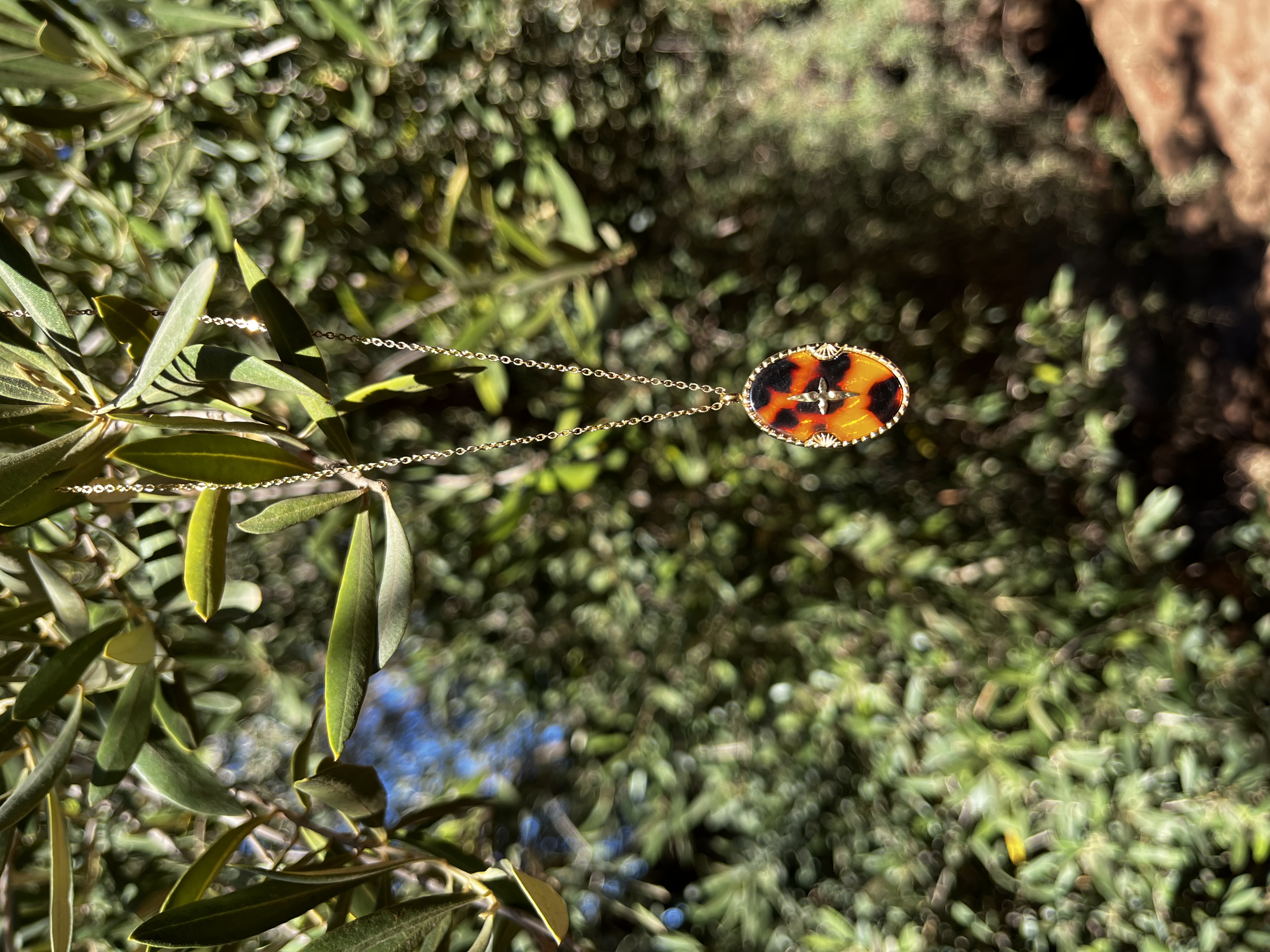 Collier Adara léopard