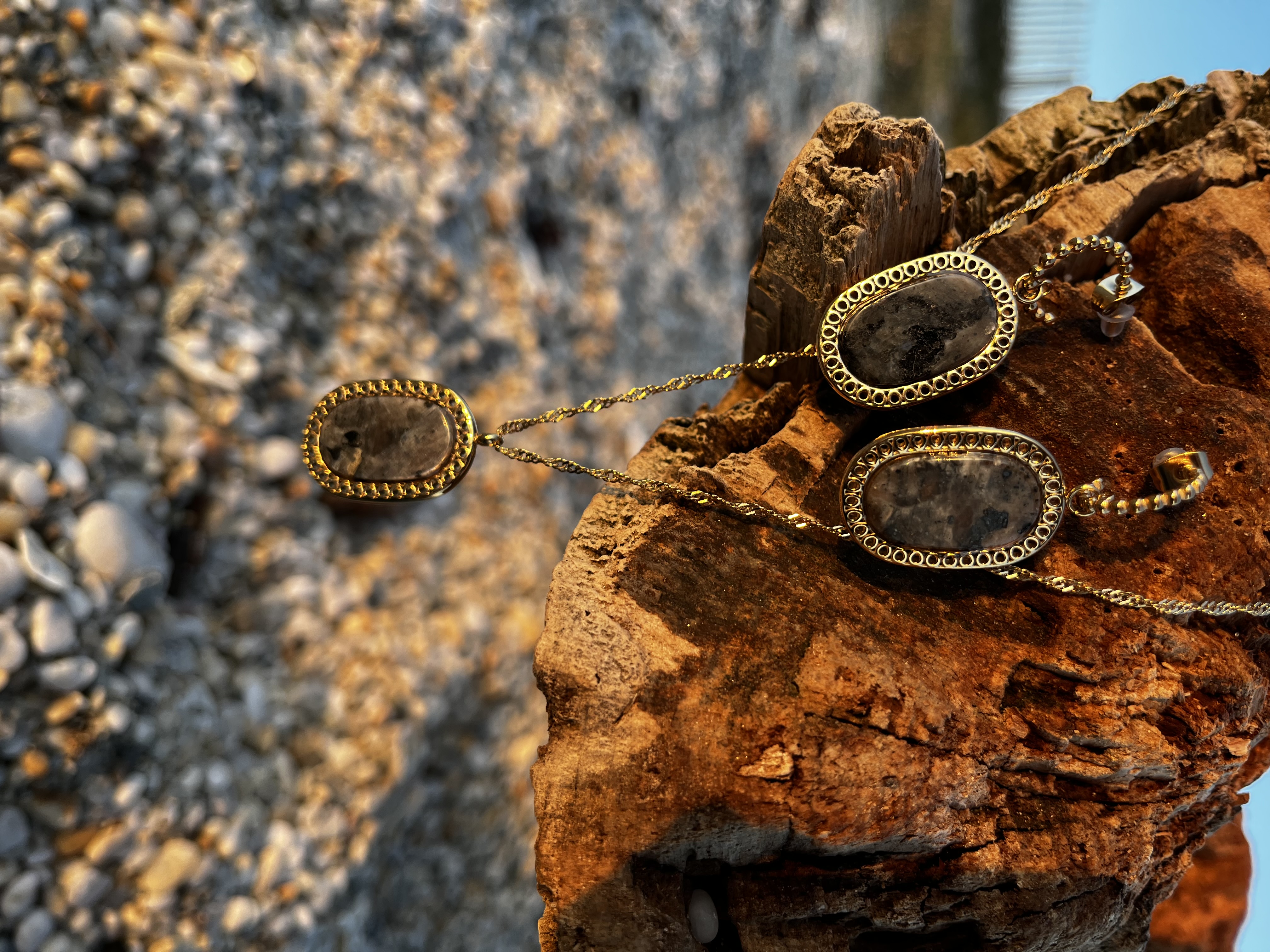 Boucles d’oreilles Aqua labradorite grise