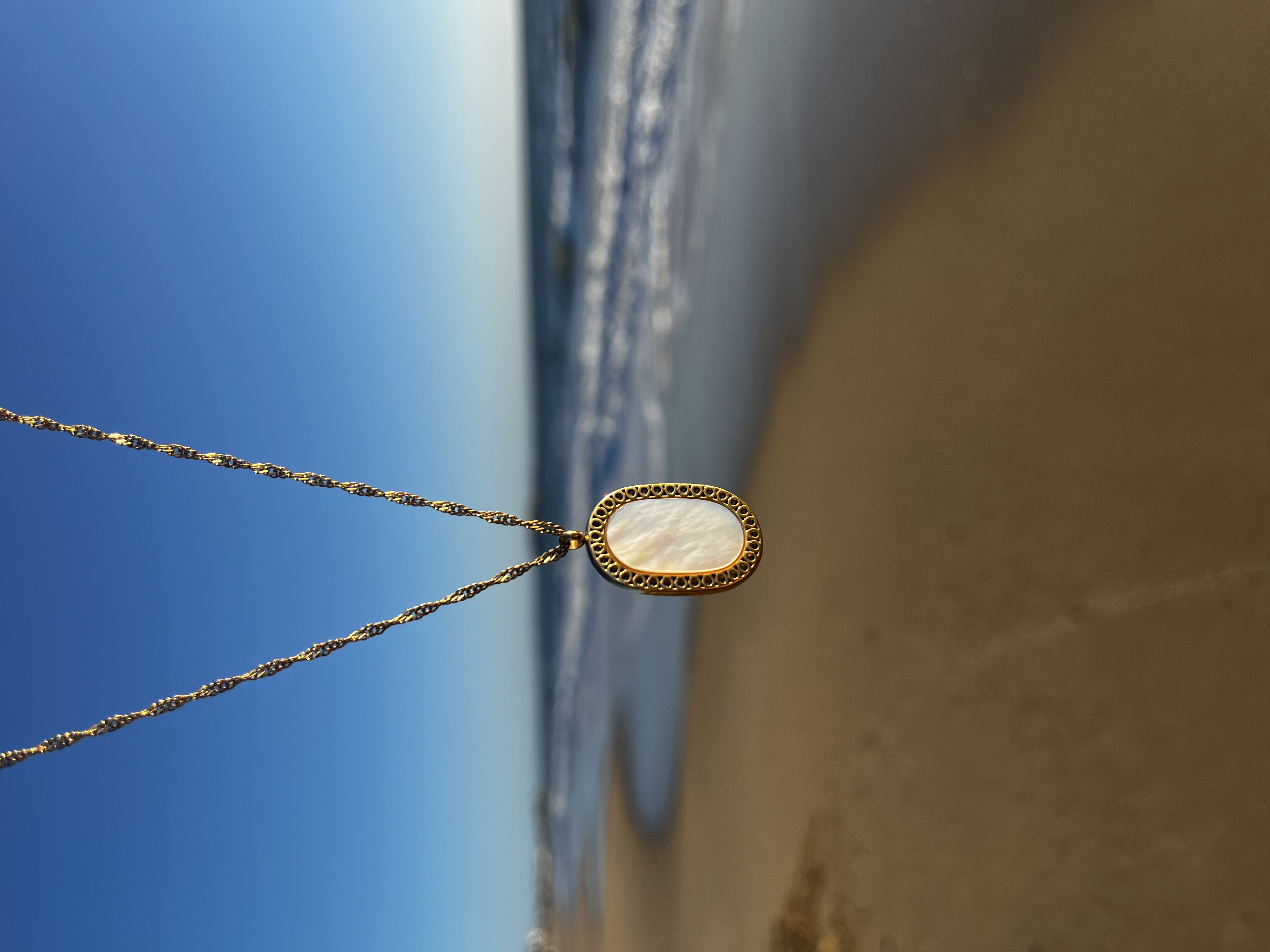 Collier Aqua nacre blanche