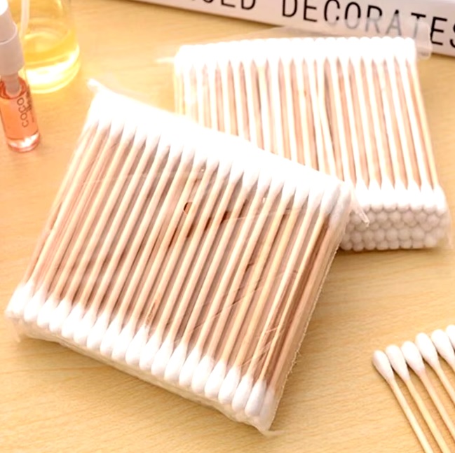 400pcs Double Head Wood Cotton Swab Nose Ears Cleaning Women Makeup Tools Lipstik Cotton Buds 