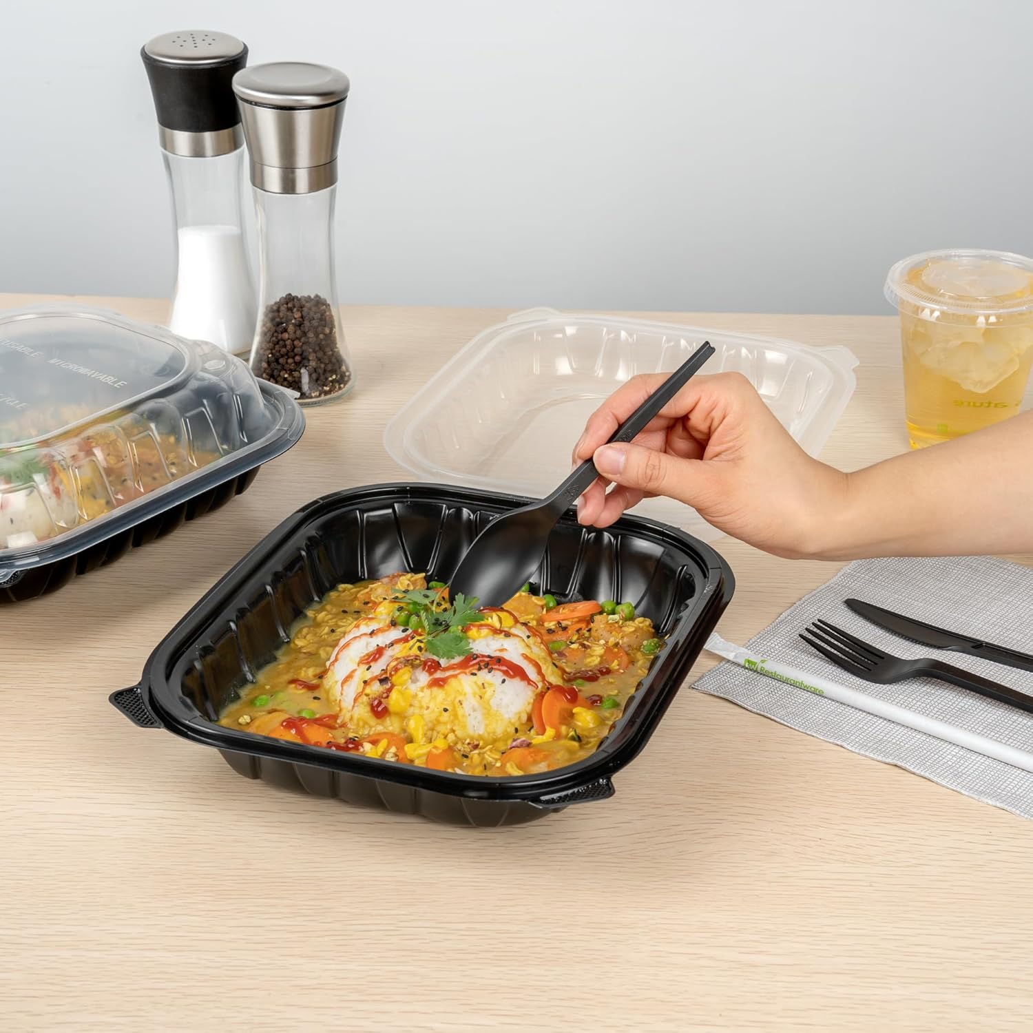 Restaurantware  54 Ounce Clamshell Containers, - Ventilated Lids, Microwavable, Black Plastic Meal Prep Containers, For Pastas, Salads, Or Sandwiches