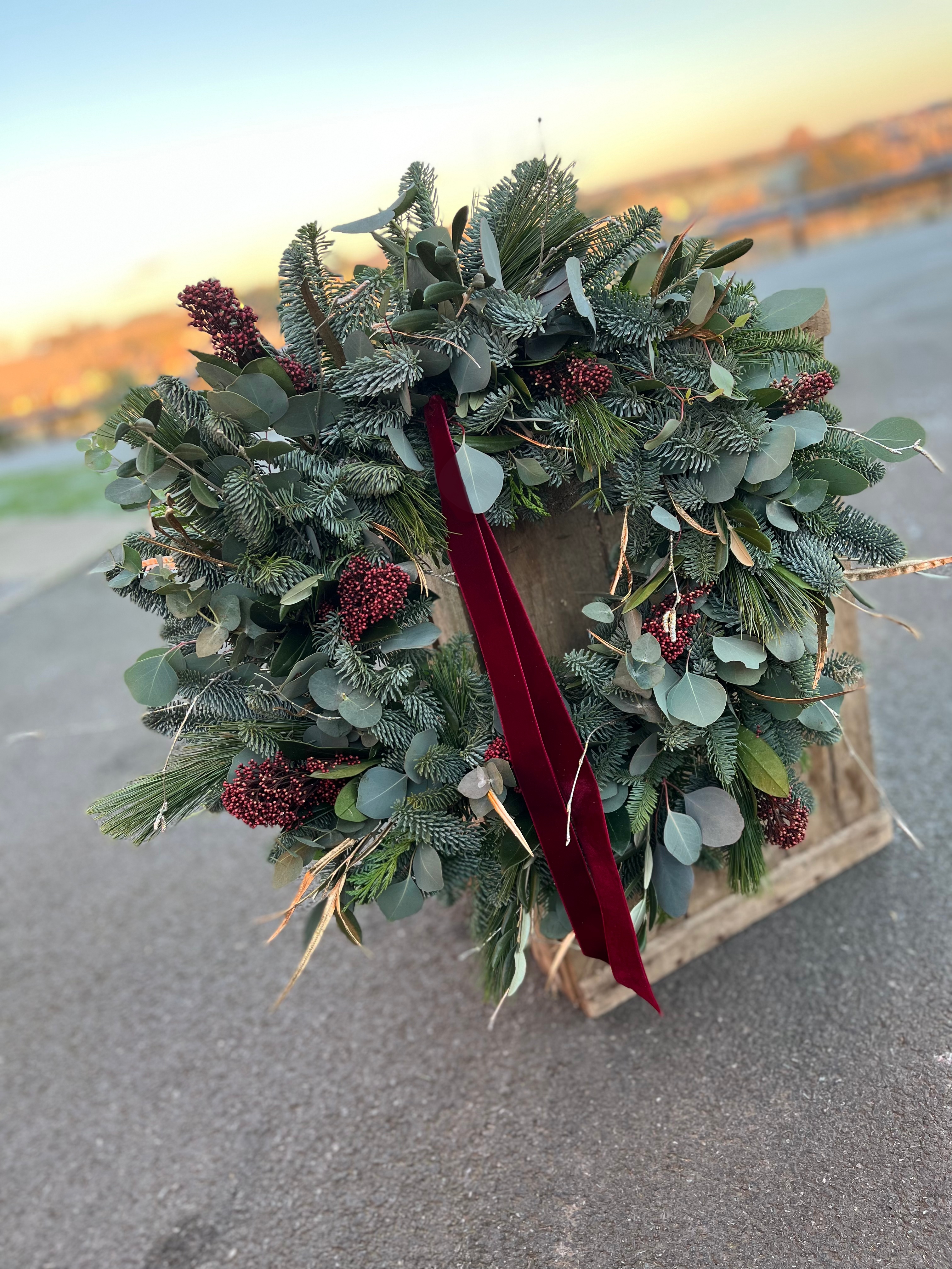 14 inch Luxury Christmas Wreath