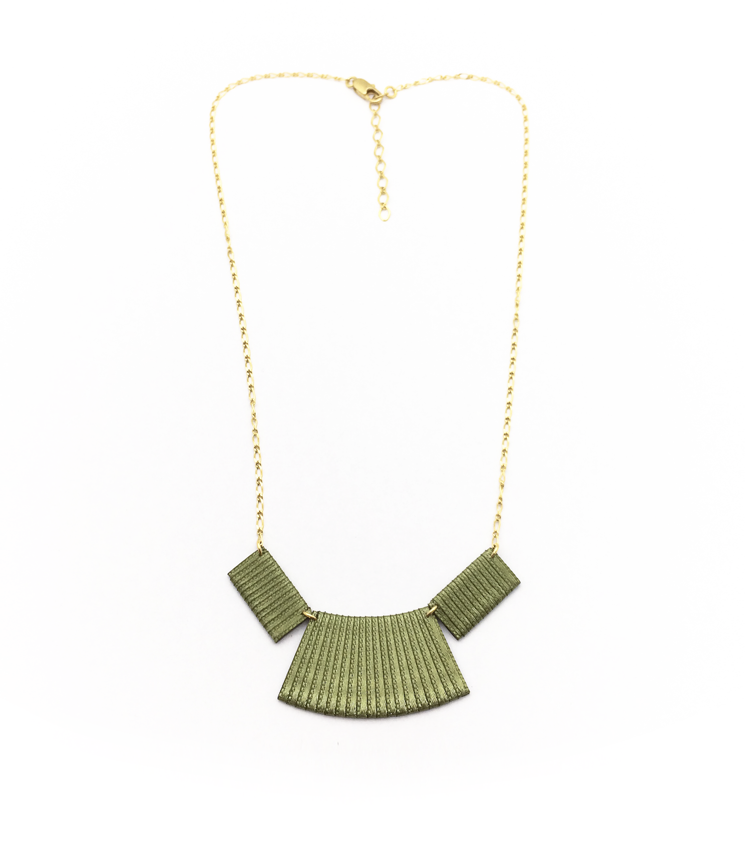 NOMMO. Collier _ vert kaki