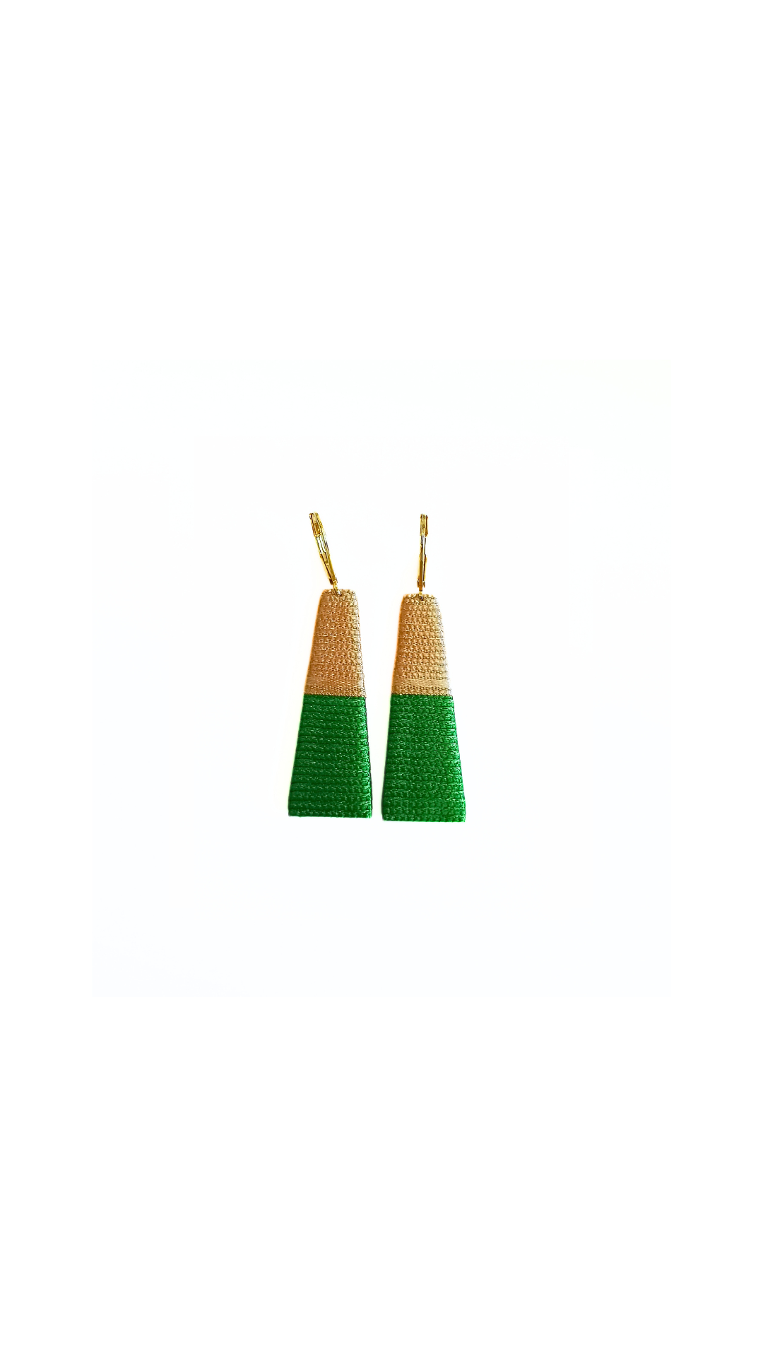 THOT. Boucles d'oreilles _ beige vert printemps