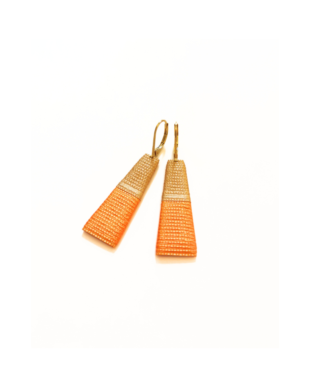 THOT. Boucles d'oreilles _ beige mandarine