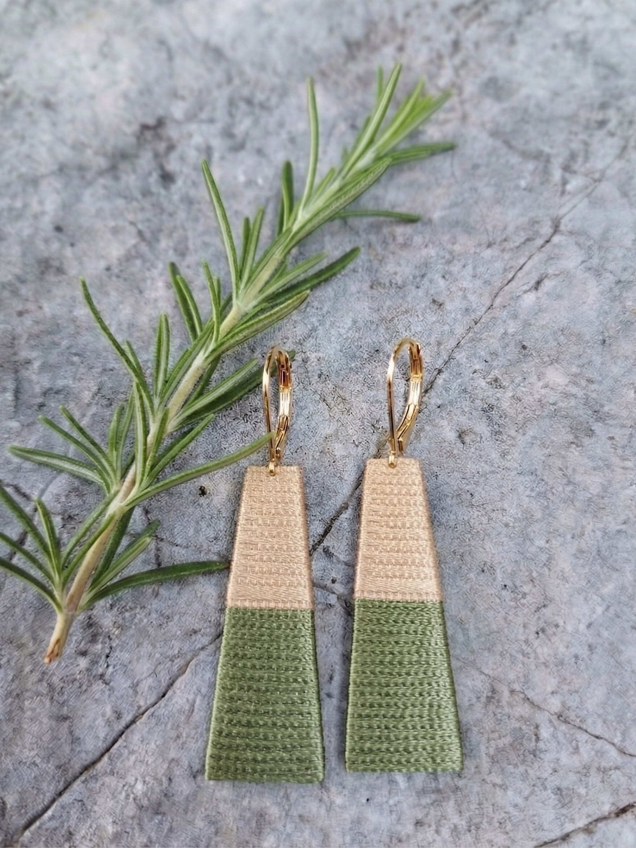 THOT Boucles d'oreilles Gamme Terre - beige terracota