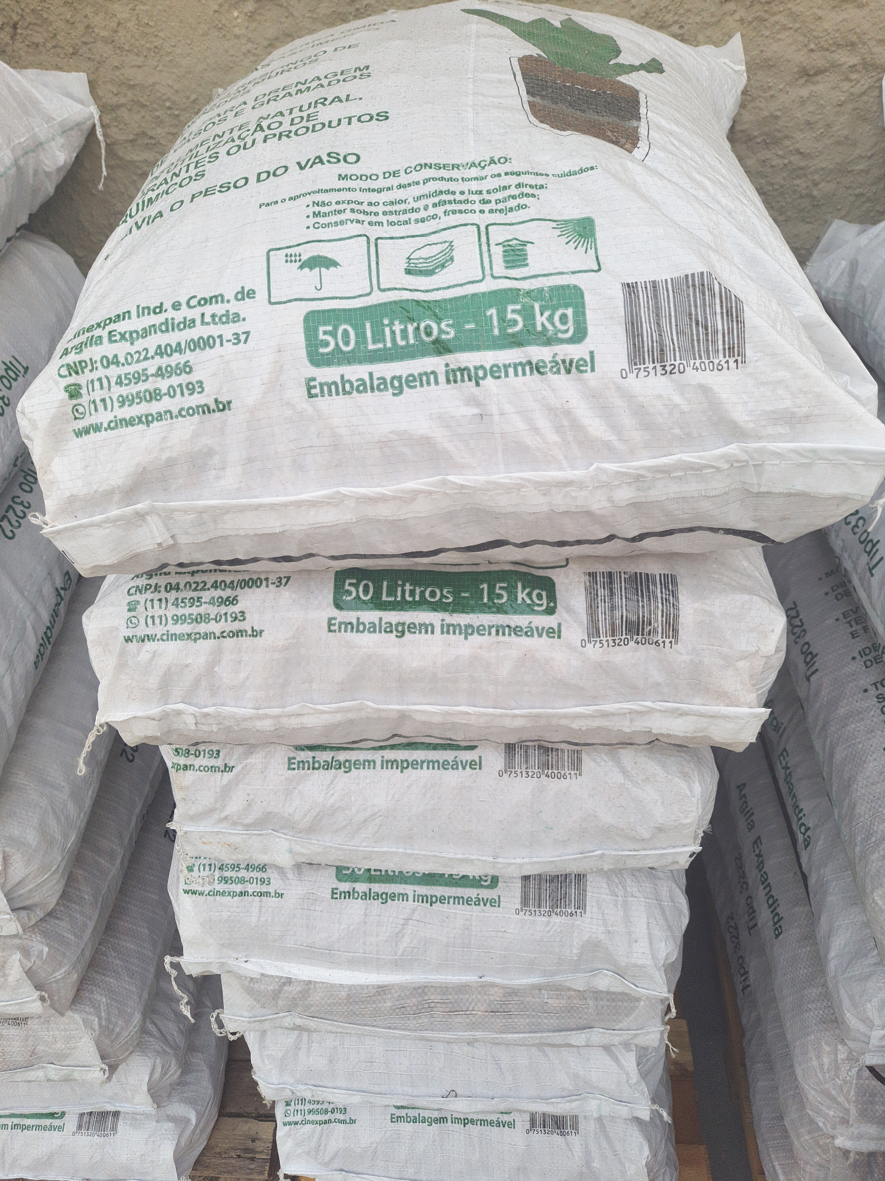 Argila Expandida 50L / 15kg