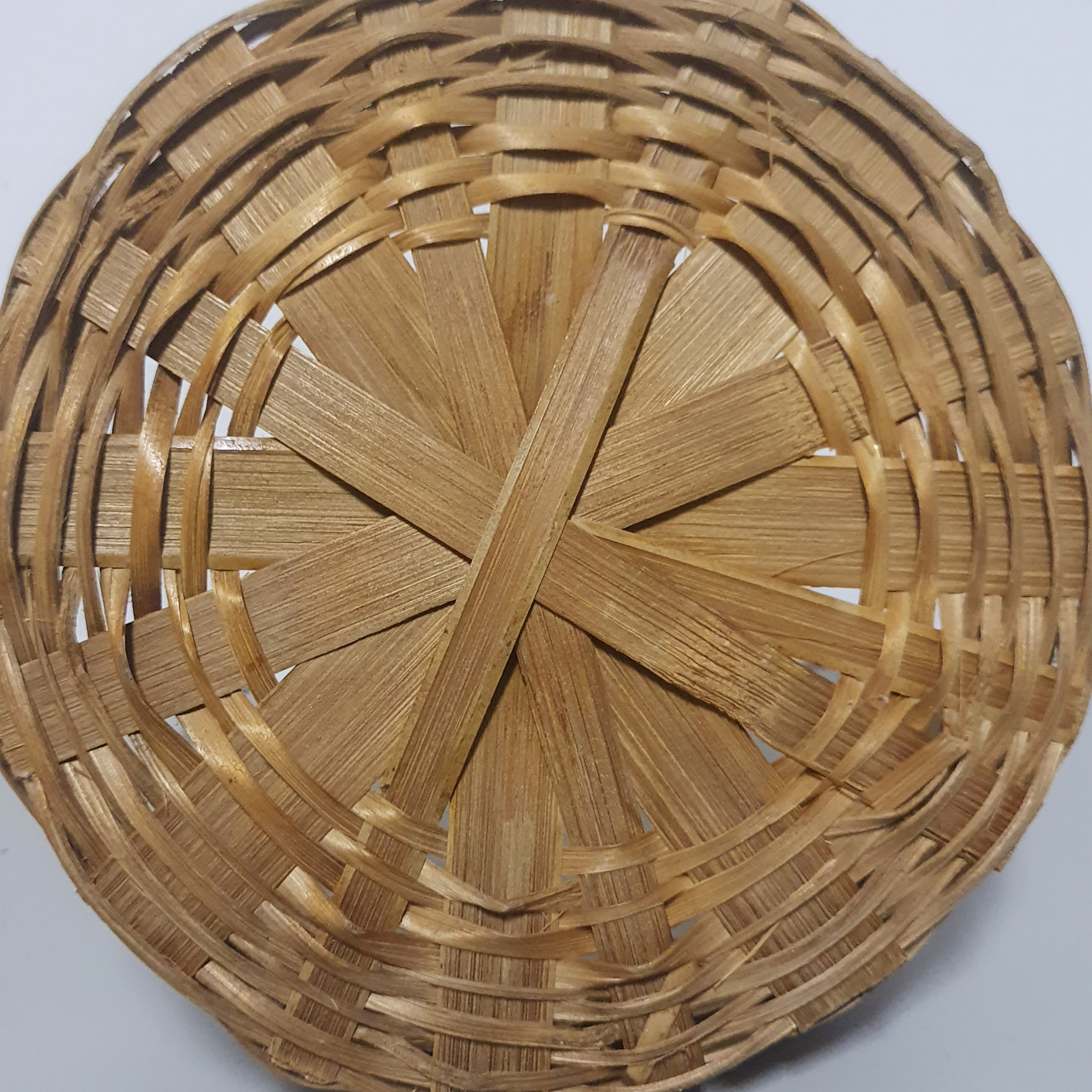 Cesta de Palha - Redonda