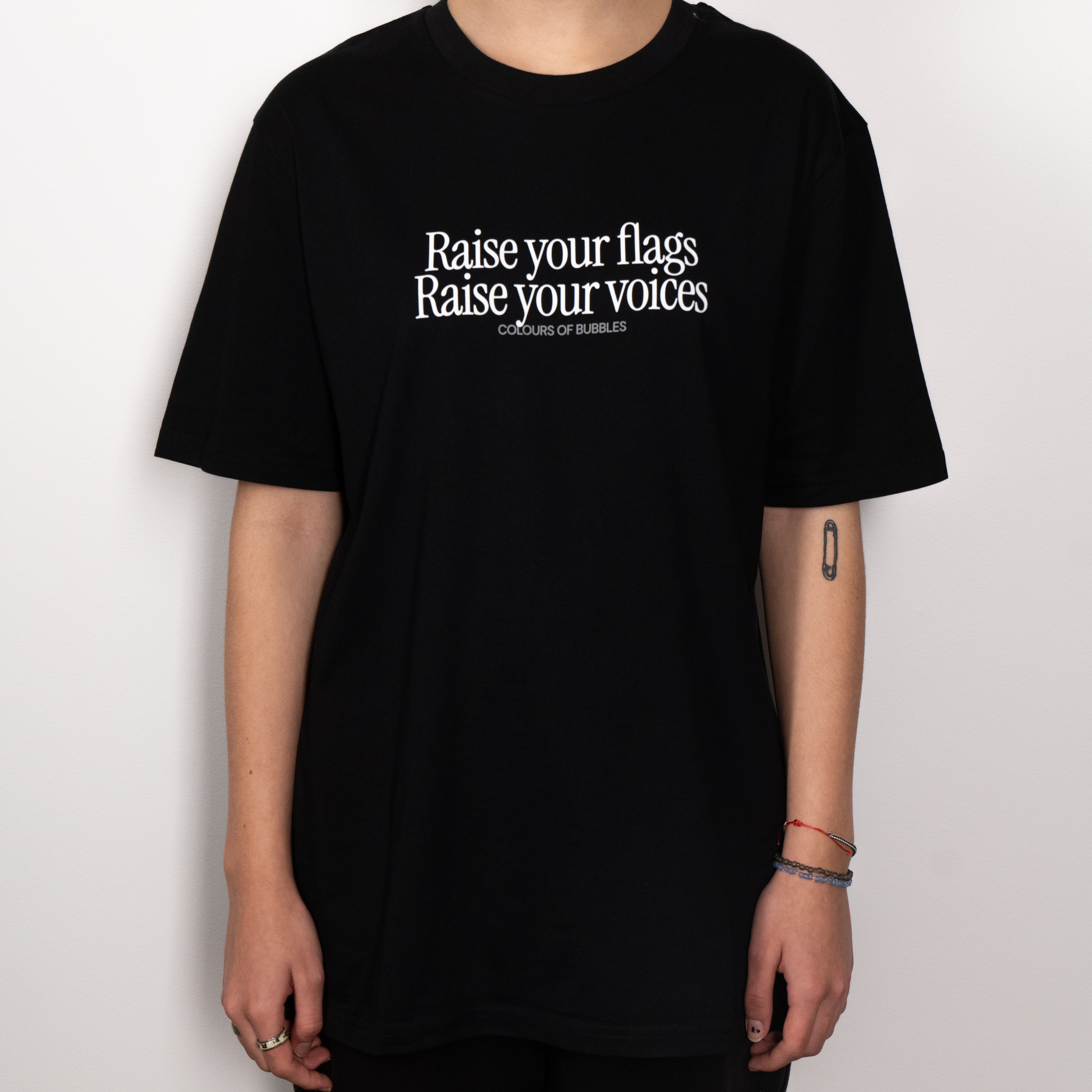 ‘Raise your flags’ t-shirt
