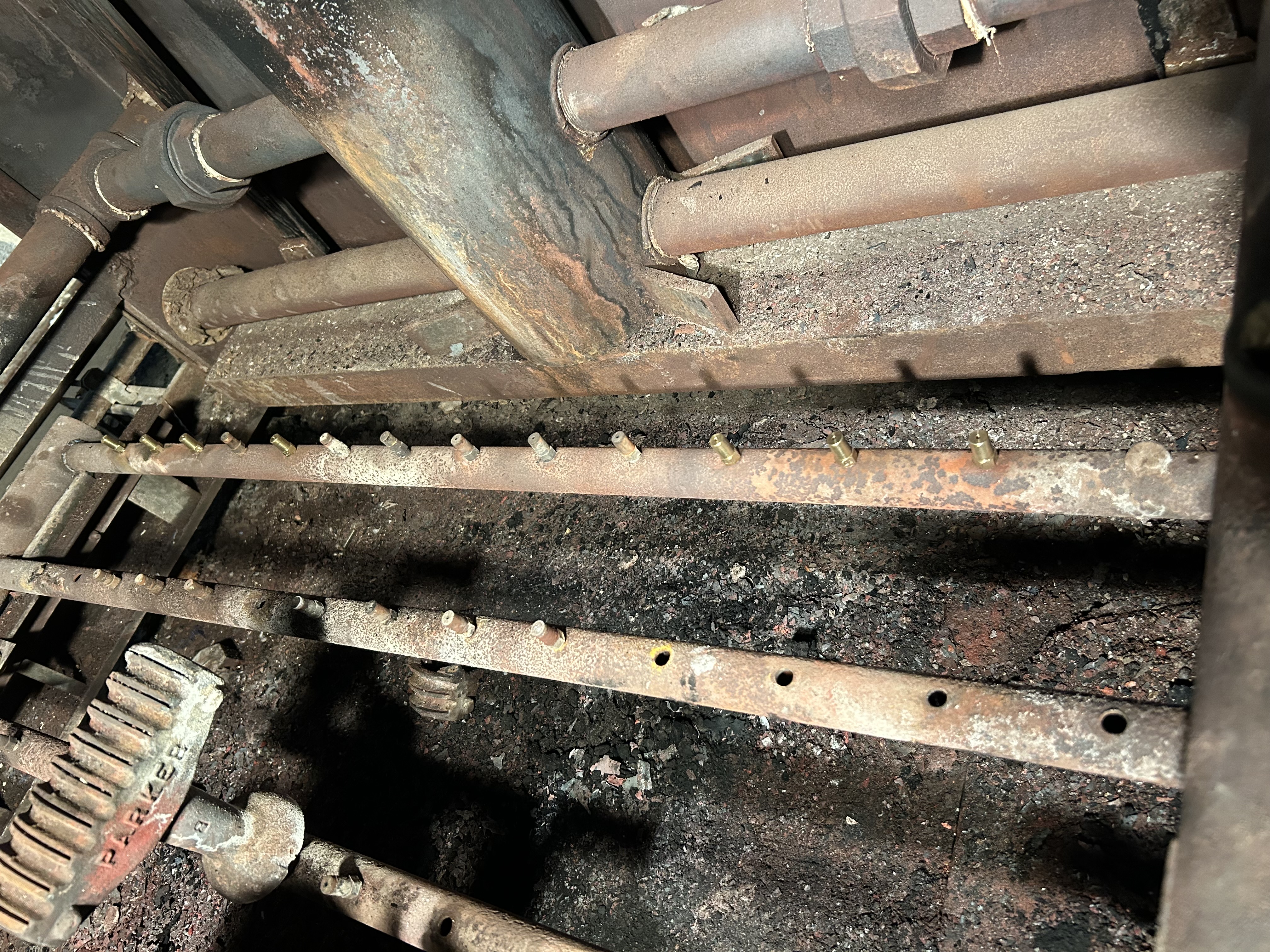 Minimalist Lotion Dispenser-1