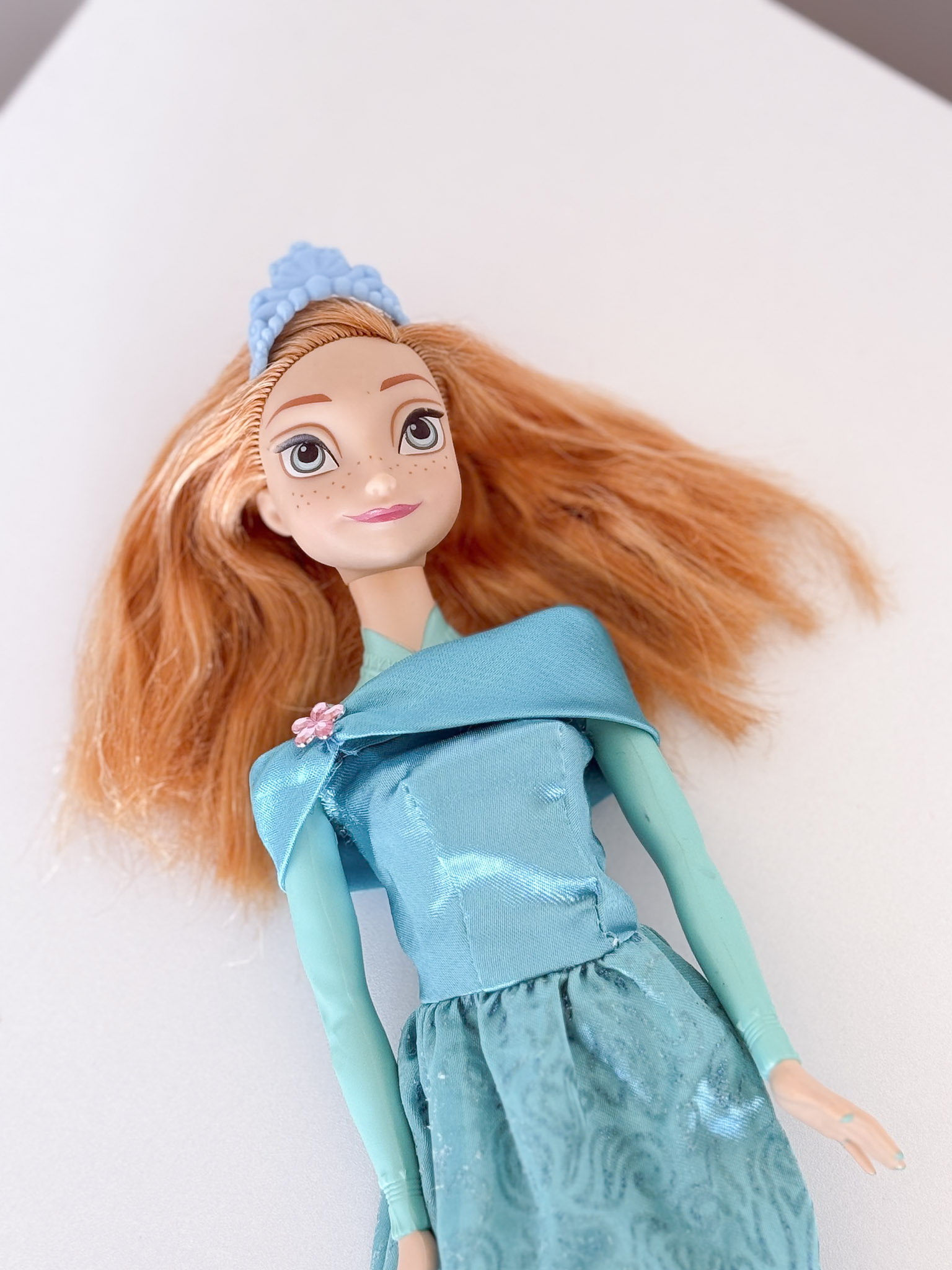 Disney Frozen Anna barbė