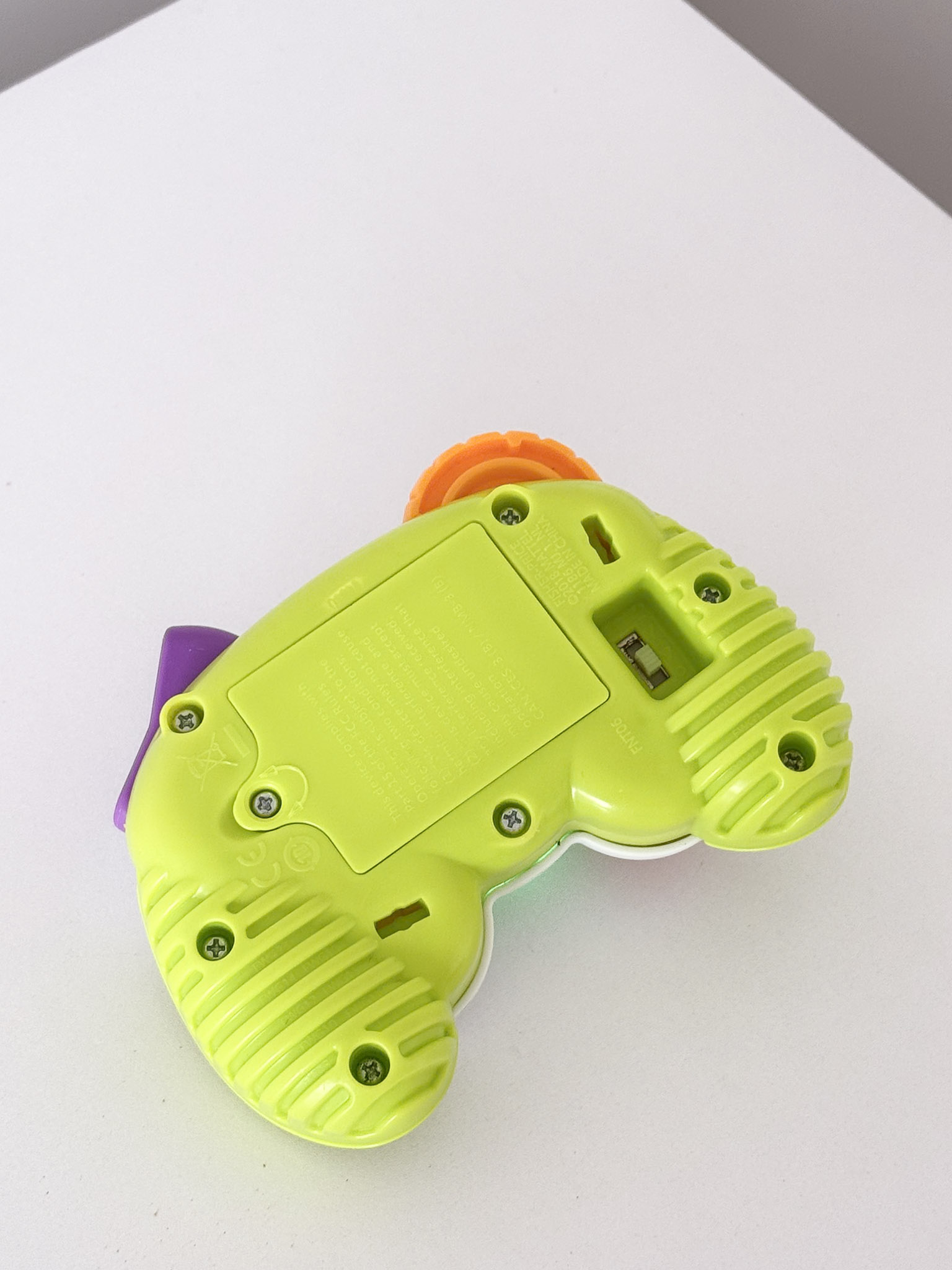 Fisher Price interaktyvus žaidimų pultelis