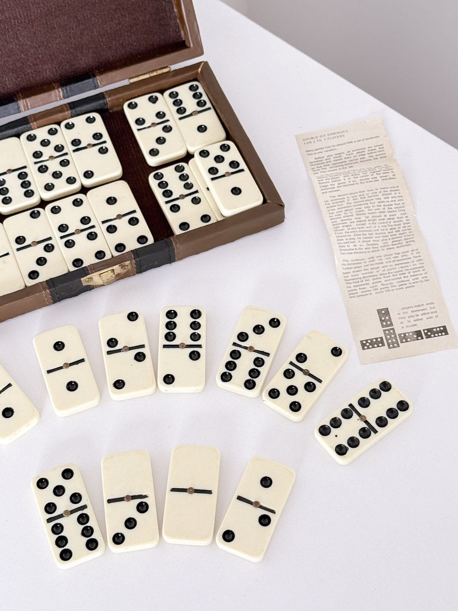 Vintažinis domino