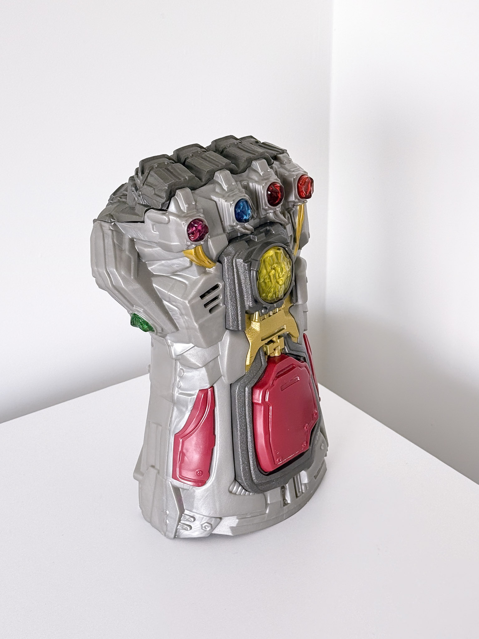 Marvel elektroninė pirštinė