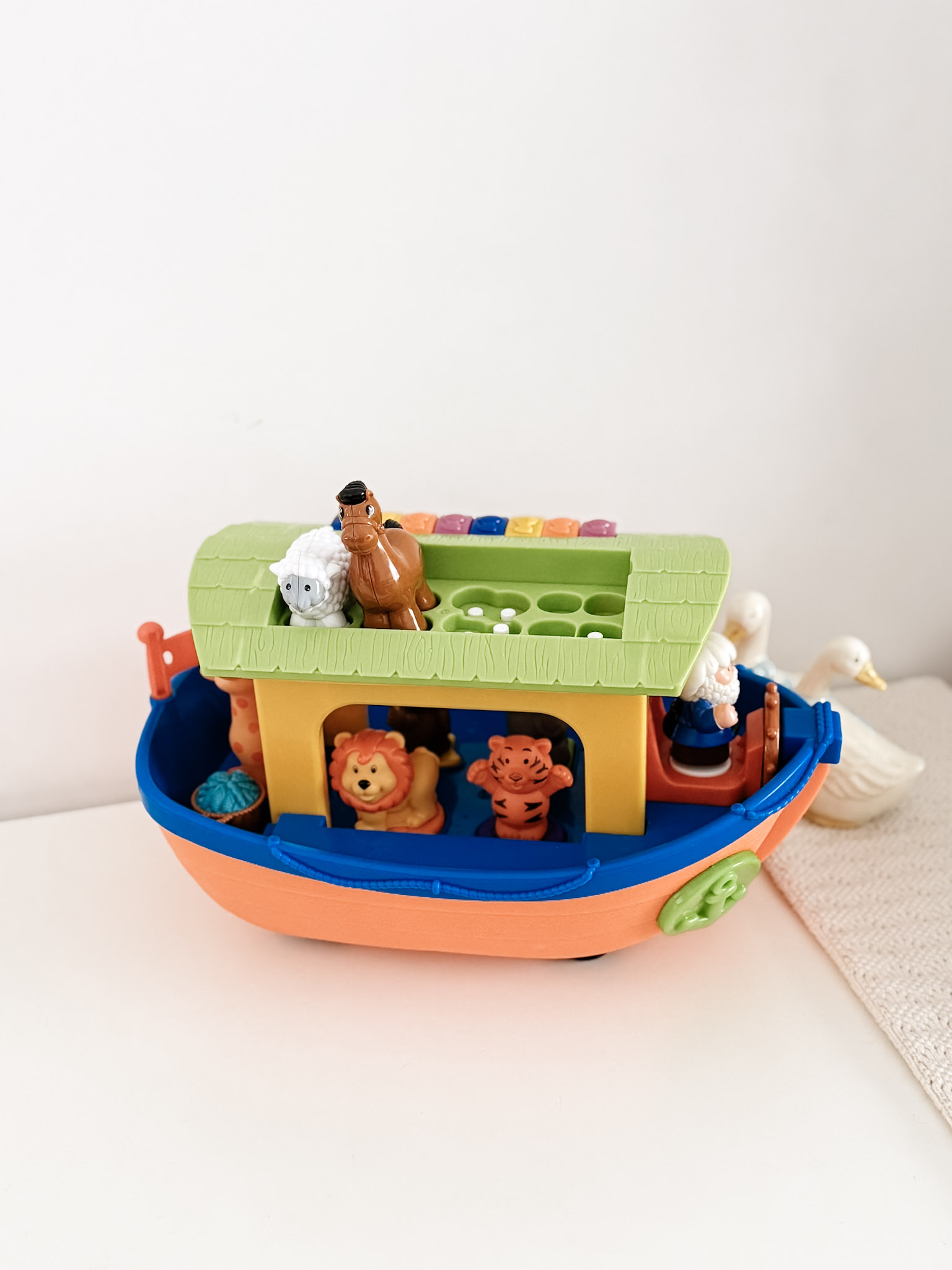 Kiddieland interaktyvus laivas