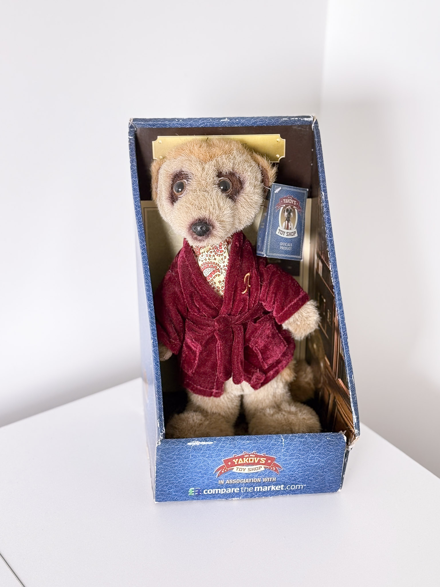 Yakov's Toy Shop nauja surikata