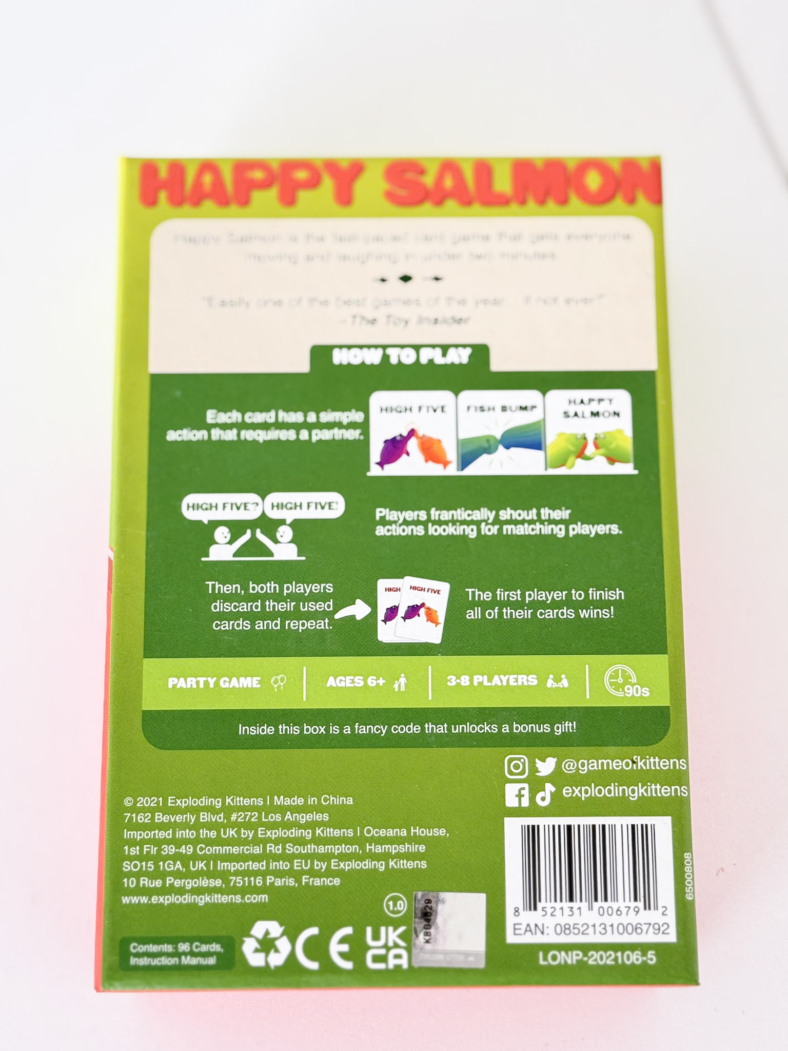 Happy Salmon kortelių žaidimas