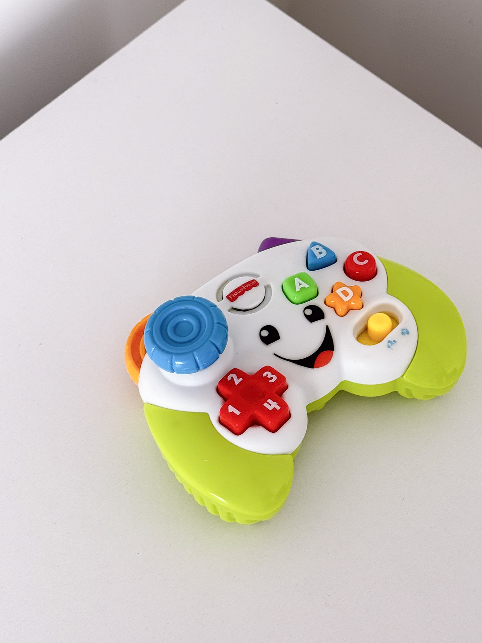 Fisher Price interaktyvus žaidimų pultelis