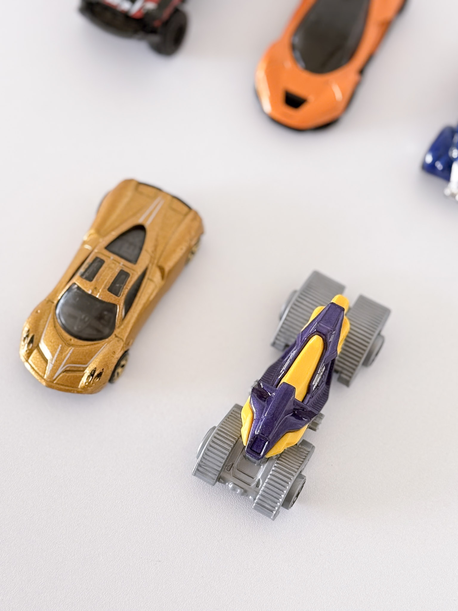 Hot Wheels mašinėlės