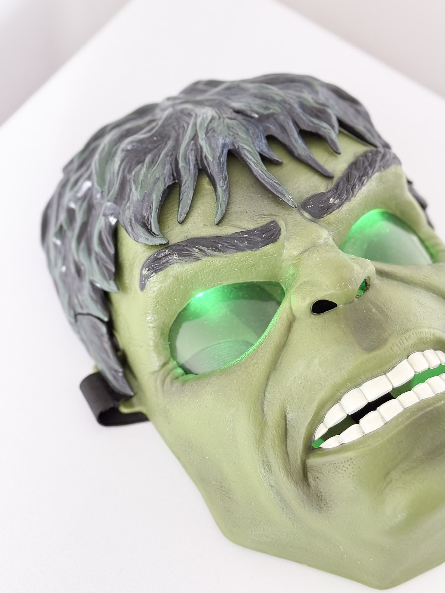 Marvel Avengers Hulk šviečianti kaukė