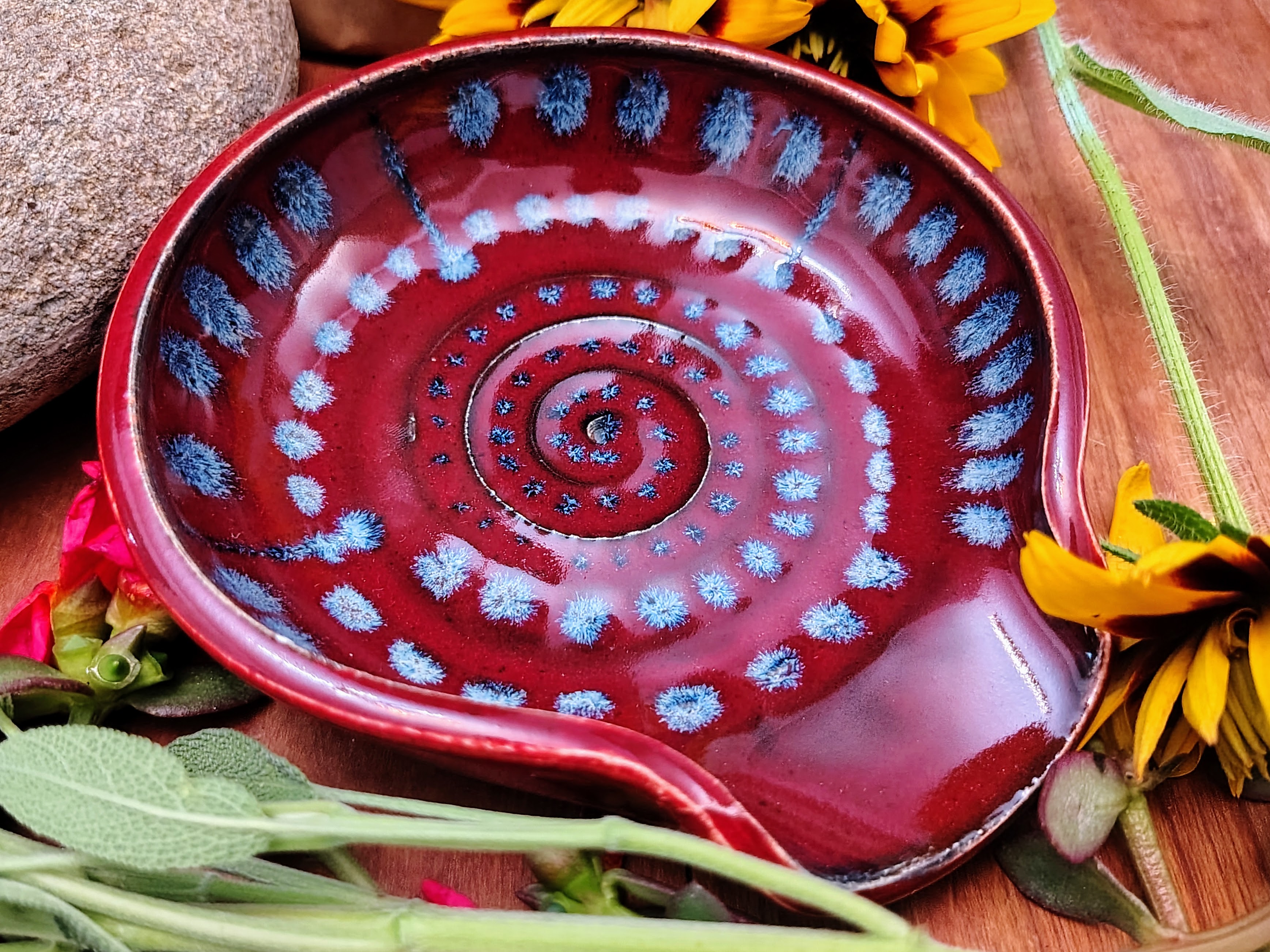 Red and Blue Glazed Spoon Rest