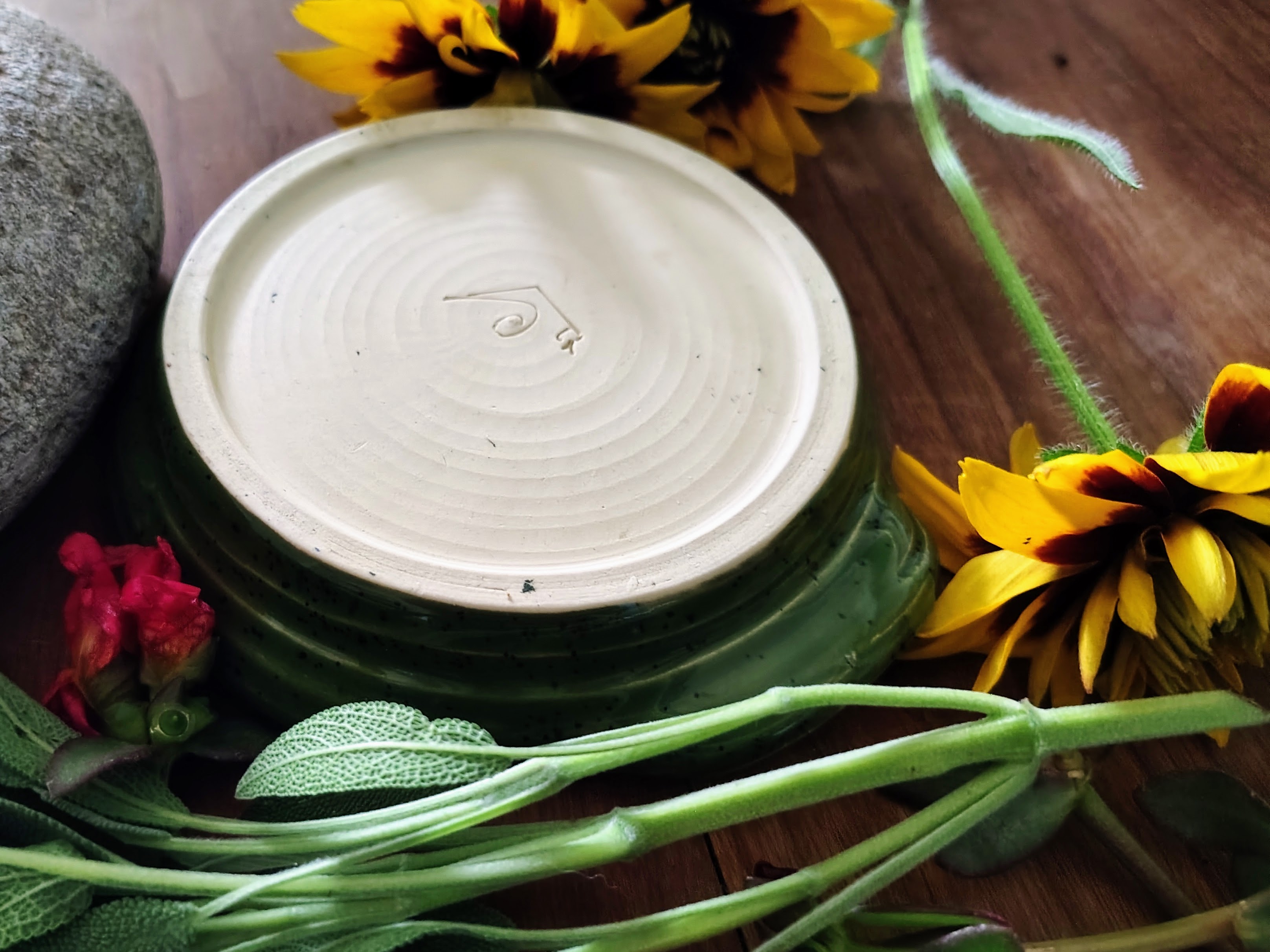 Black and Green Coneflower Spoon rest