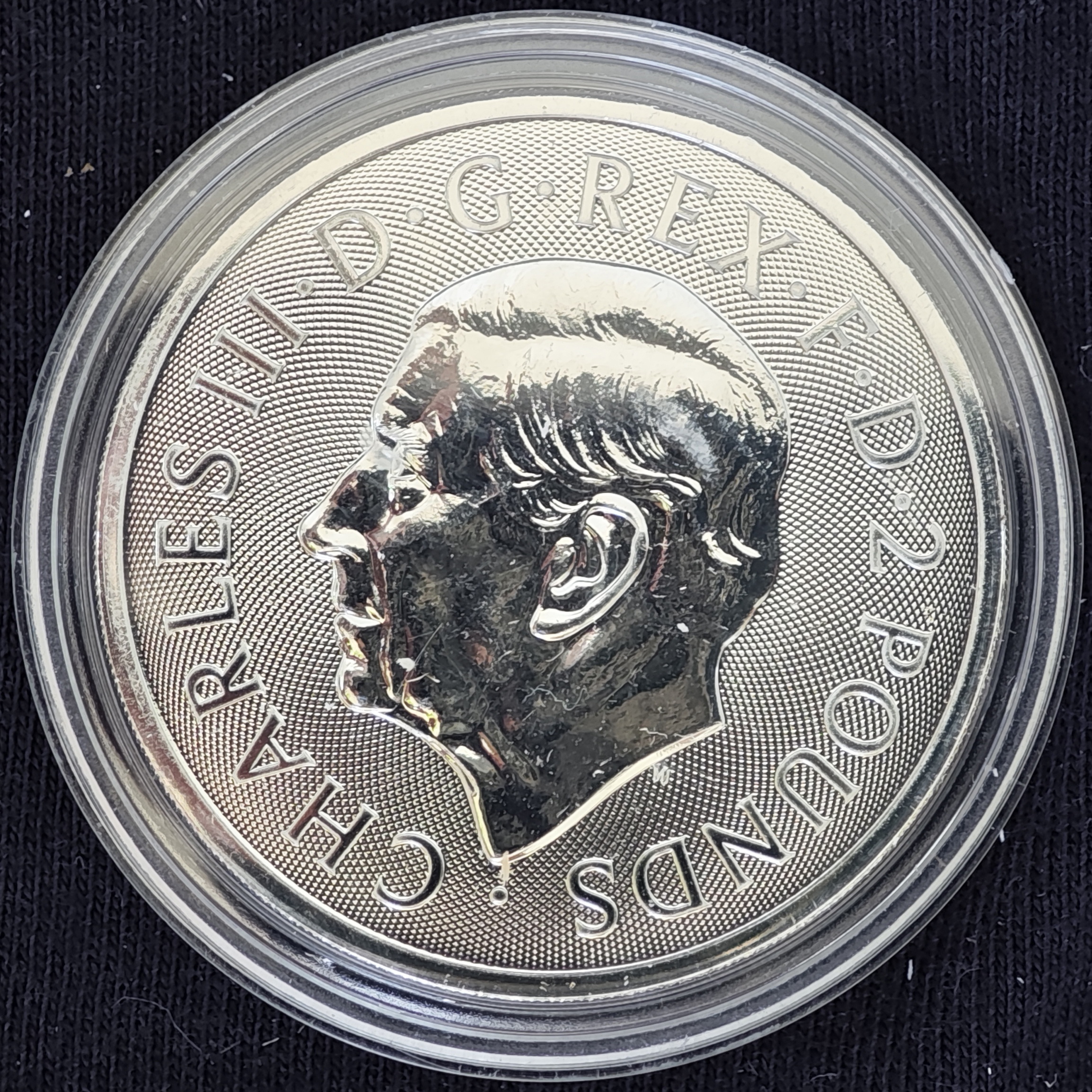 Королевские гербы 2025