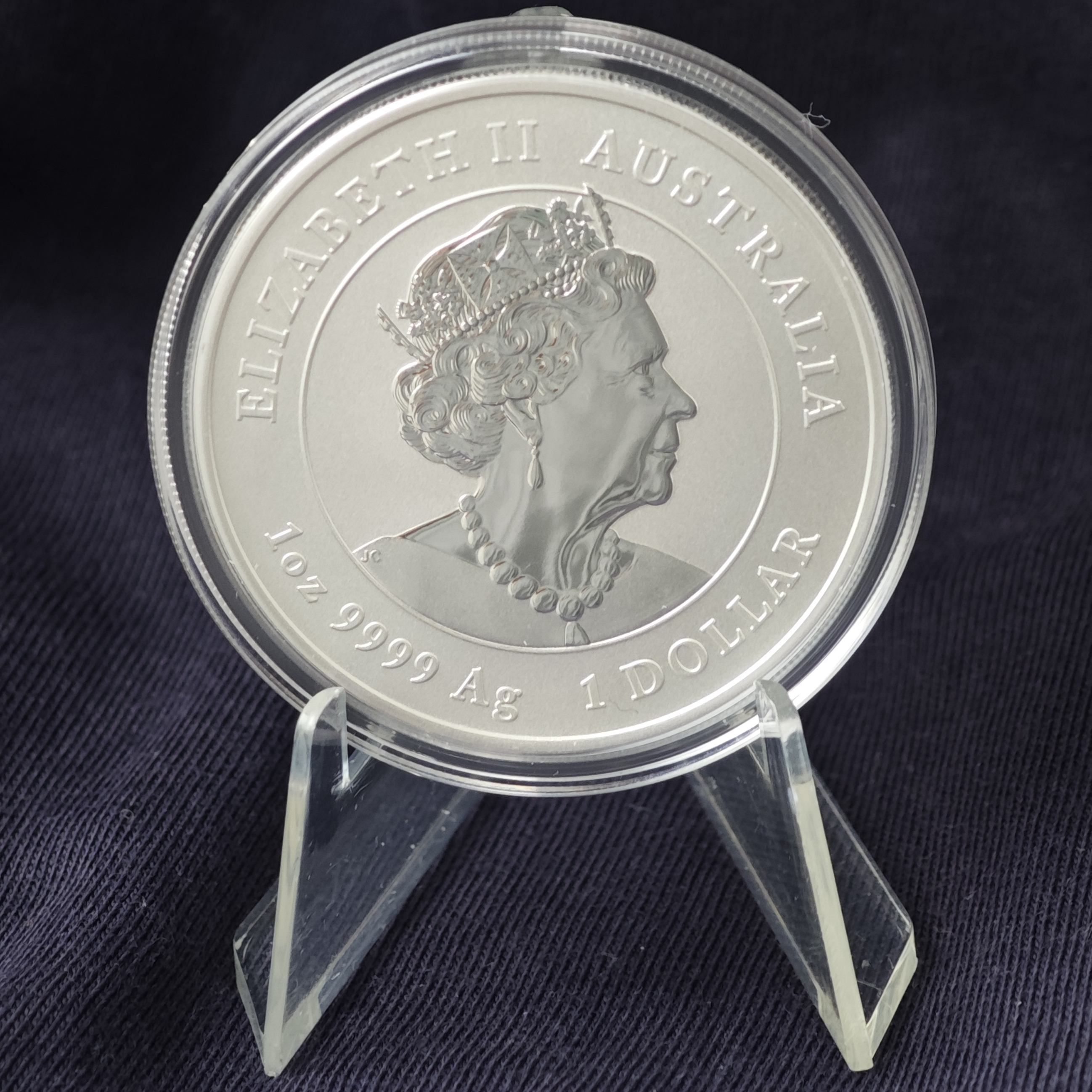 Лунар 3: год Кролика 2023 (с позолотой)