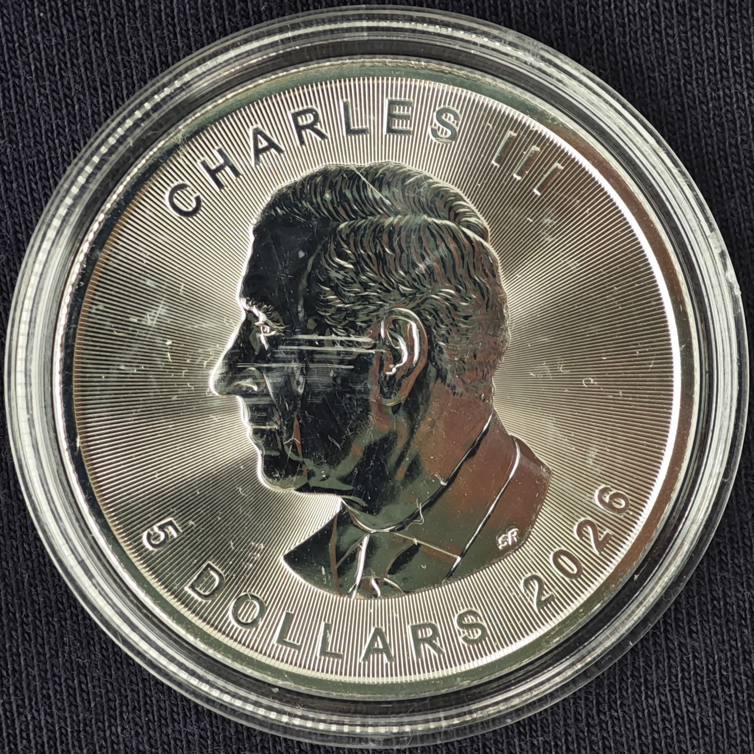 Канадский кленовый лист 2026