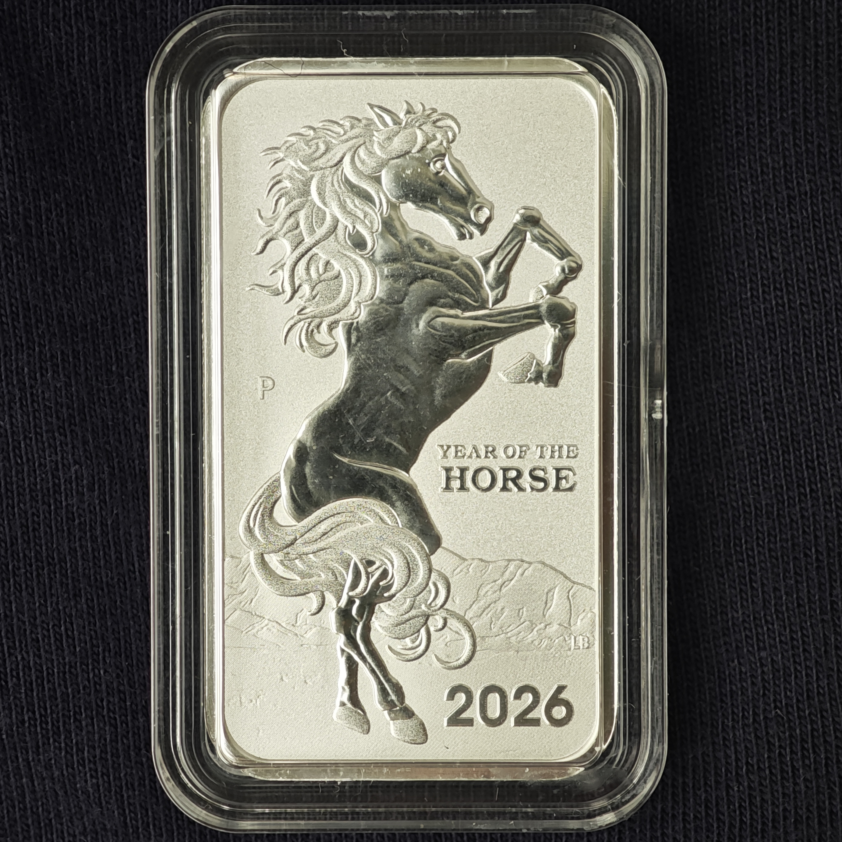 Монета слиток: год Лошади 2026