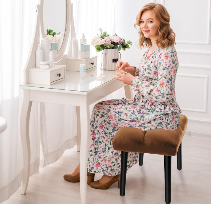 Ottoman Stool, Square Makeup Stool with Wooden Legs, Small Ottoman Stool Chair for Vanity, Modern Padded Sofa Seat Foot Rest Stool(Brown)