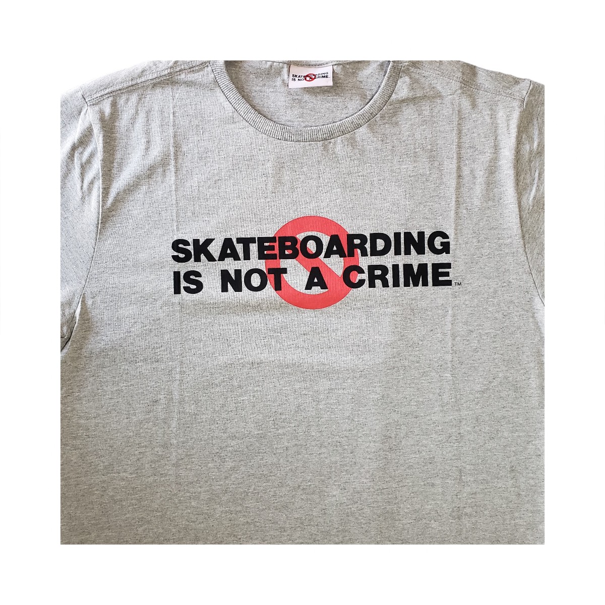 Camiseta Skateboard Is Not A Crime Cinza Manga Curta