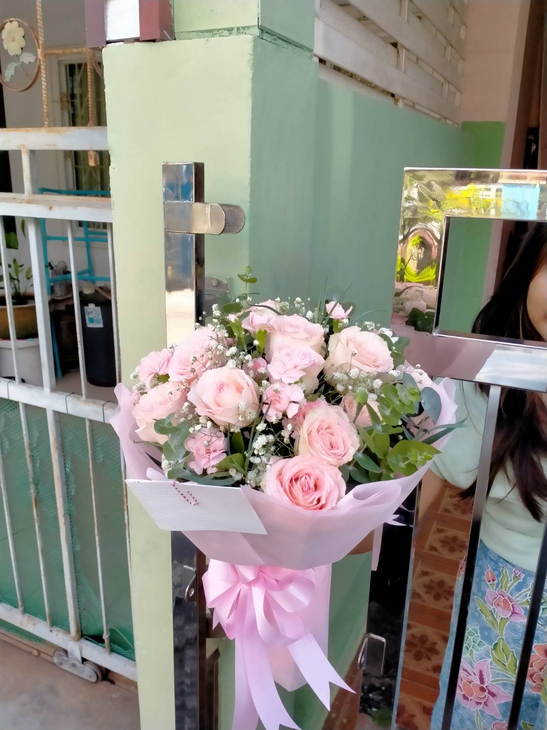 Beautiful Pink Rose Bouquet